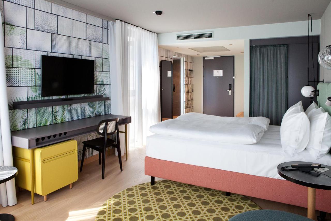Hotel Indigo Vienna - Naschmarkt By Ihg Екстериор снимка